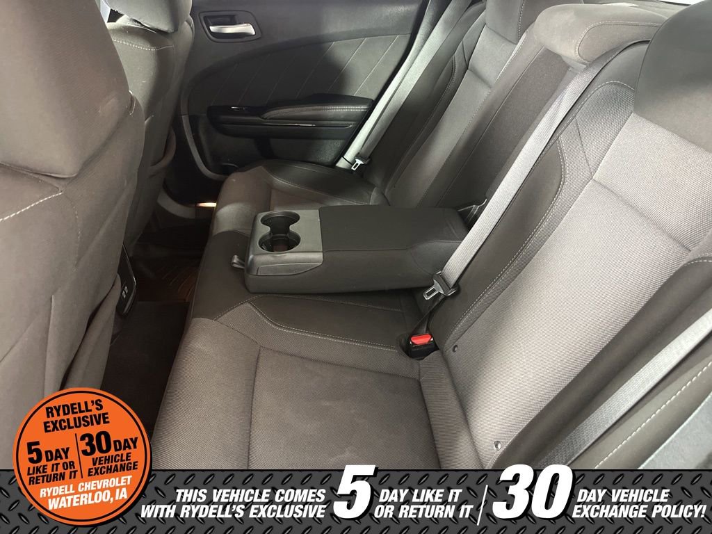 Used 2020 Dodge Charger SXT w/ Blacktop Package image 27