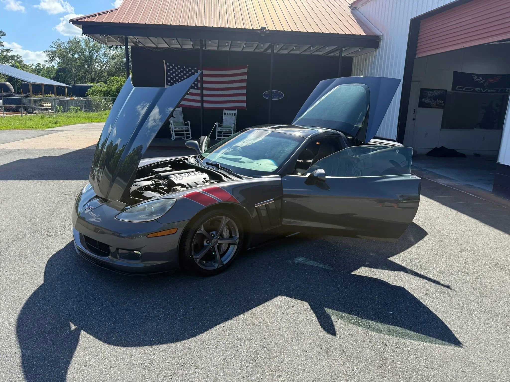 Used 2010 Chevrolet Corvette Grand Sport w/ Preferred Equipment Group RWD image 22
