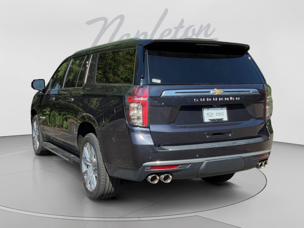 Used 2023 Chevrolet Suburban High Country AWD/4WD image 7