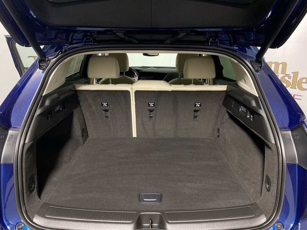 Used 2023 Buick Envision Preferred image 22