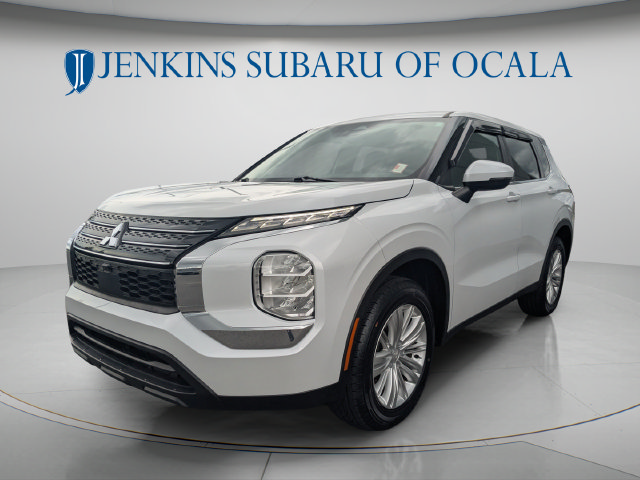 Used 2024 Mitsubishi Outlander ES FWD image 7