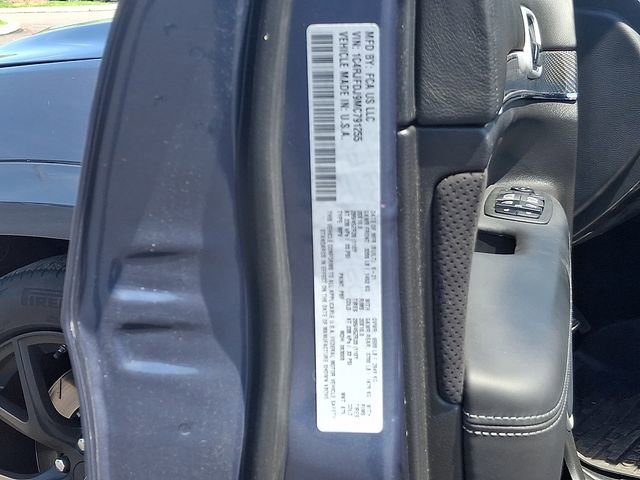 Used 2021 Jeep Grand Cherokee SRT w/ Trailer Tow Group IV AWD/4WD image 27