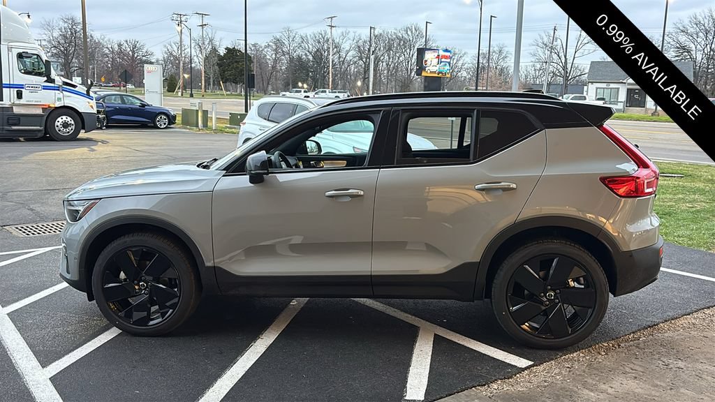 New 2026 Volvo XC40 B5 Ultra w/ Climate Package AWD/4WD image 3