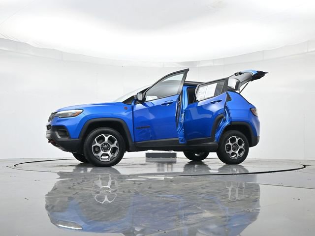 Used 2022 Jeep Compass Trailhawk w/ Trailhawk Elite Group AWD/4WD image 54