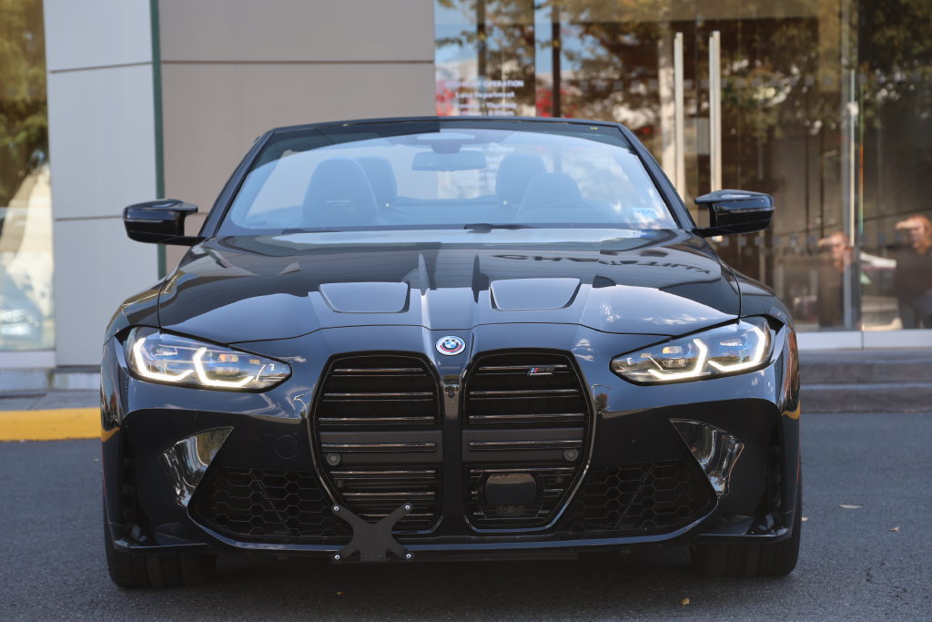 Used 2023 BMW M4 xDrive Competition AWD/4WD image 6