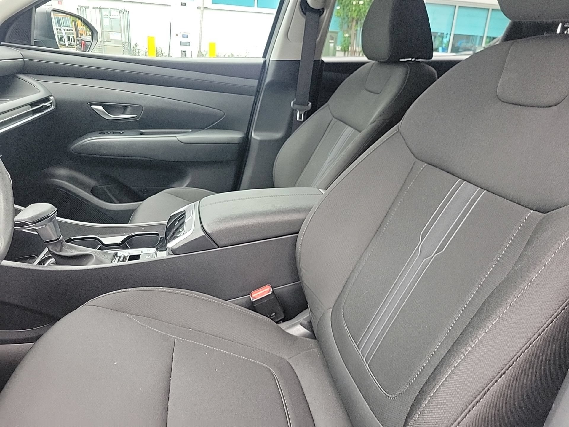 Used 2025 Hyundai Tucson SEL FWD image 22