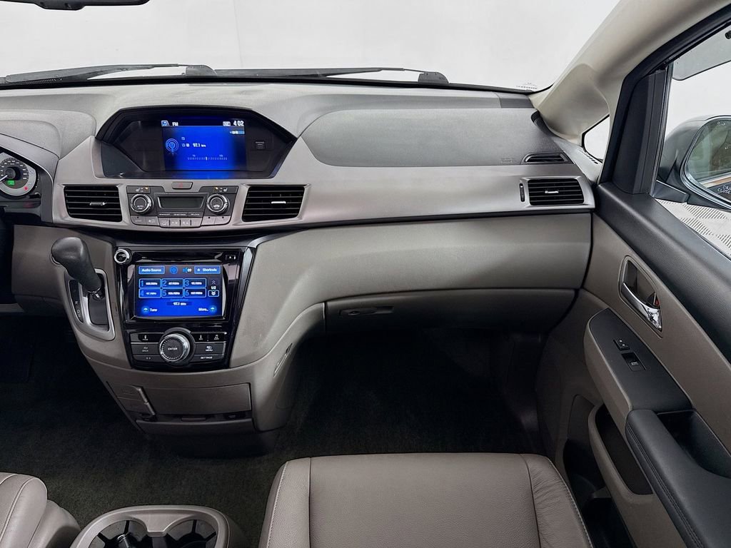 Used 2017 Honda Odyssey EX-L image 22