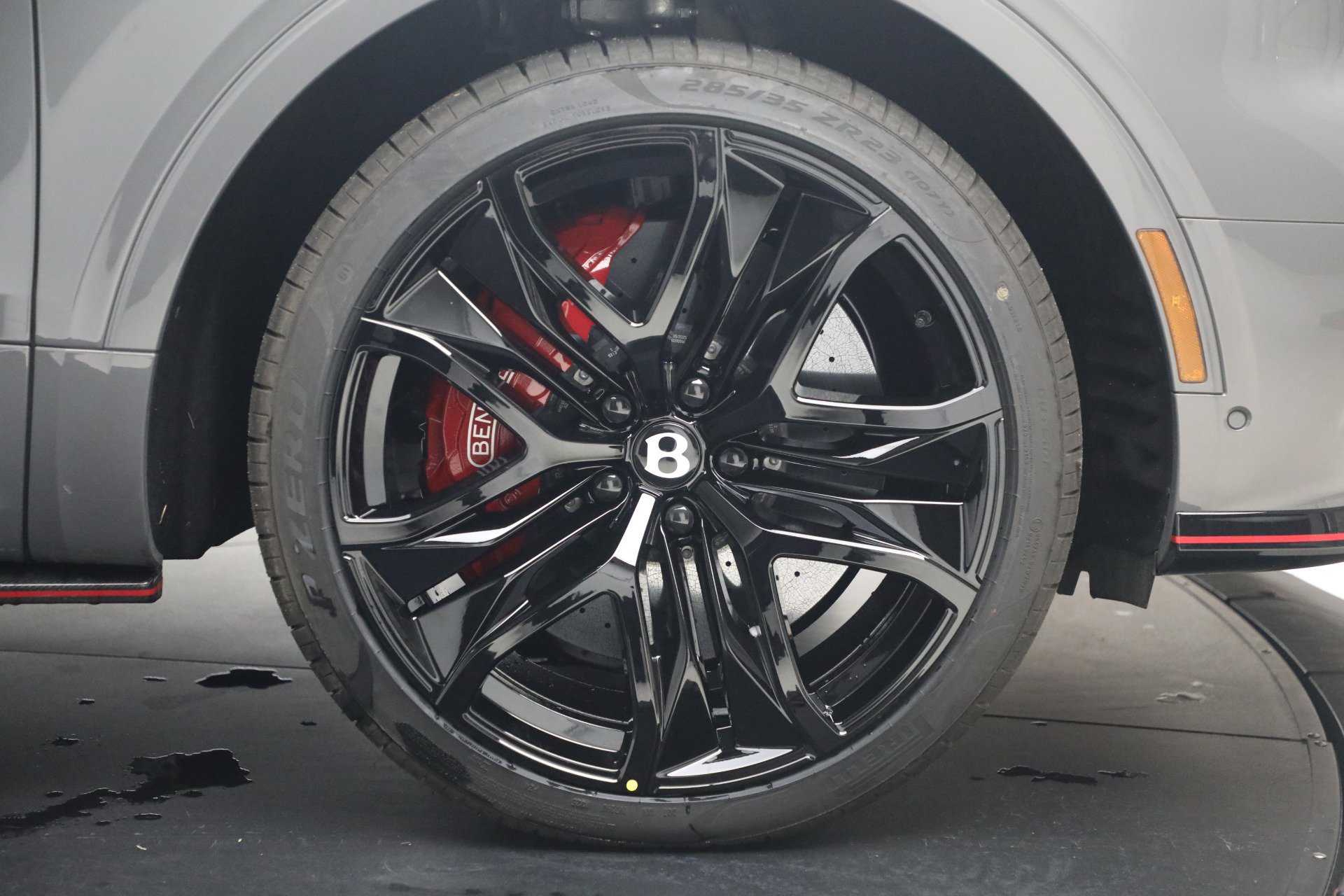 New 2026 Bentley Bentayga Speed image 13