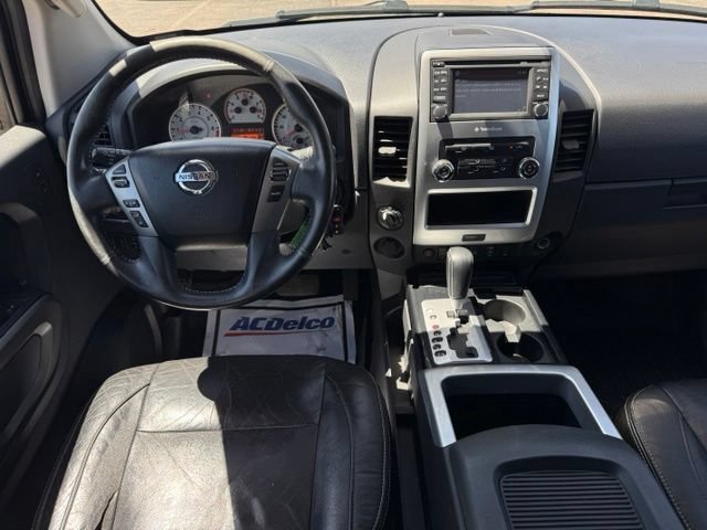 Used 2015 Nissan Titan PRO-4X w/ Pro-4x Luxury Package AWD/4WD image 19
