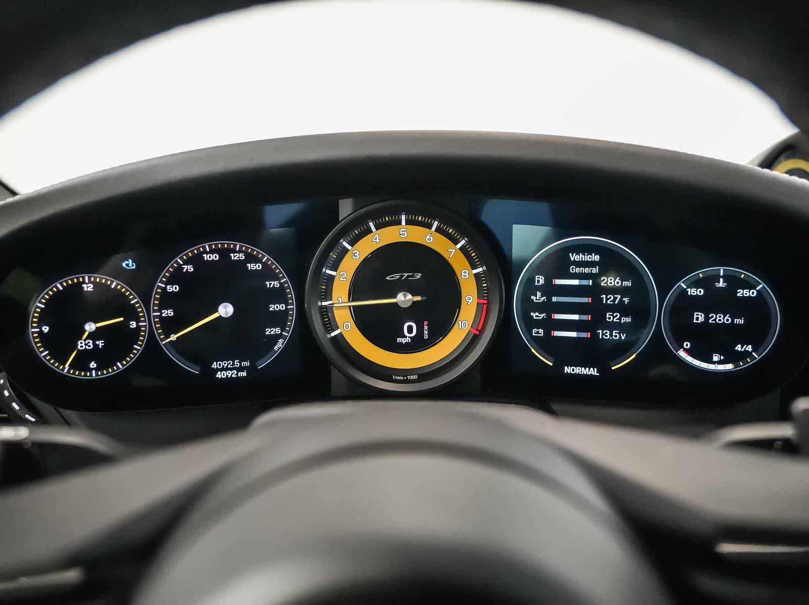 Certified 2022 Porsche 911 GT3 RWD image 34