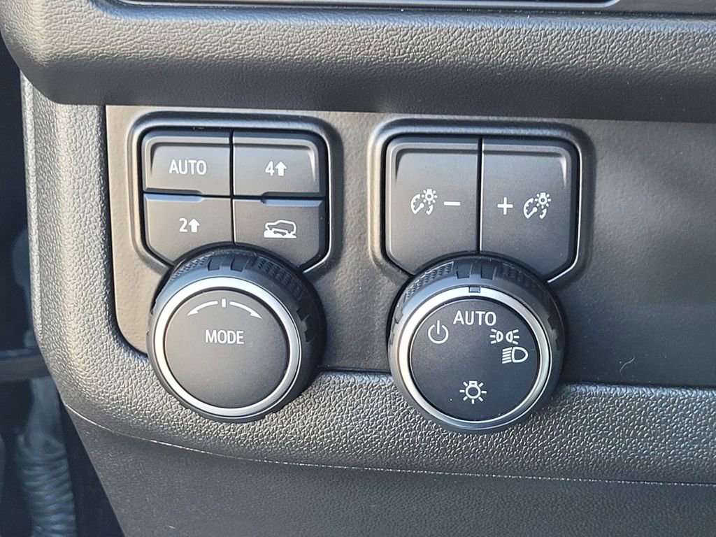 Used 2021 Chevrolet Tahoe RST image 25