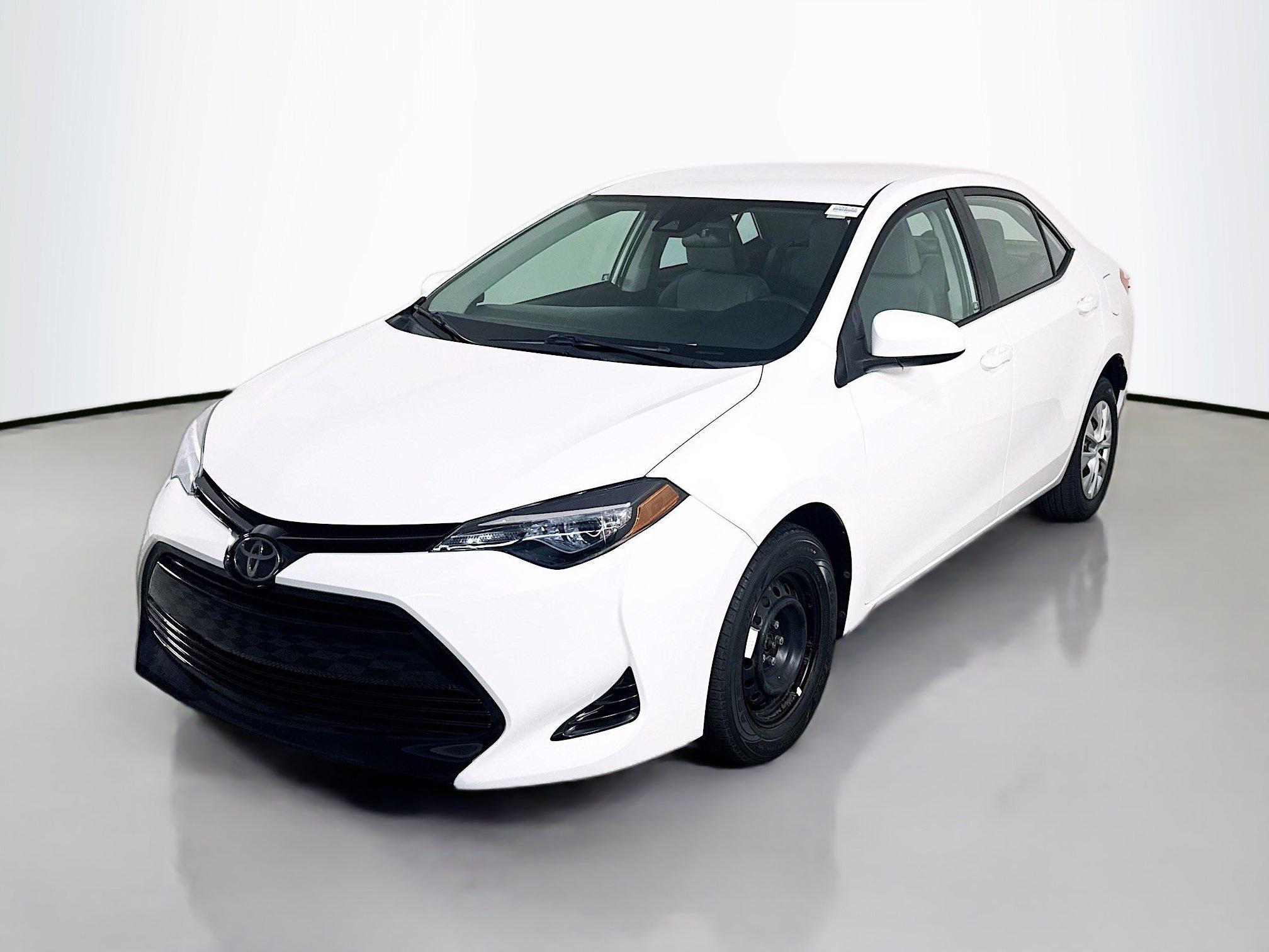 Used 2017 Toyota Corolla L w/ Carpet Mat Package (TMS) FWD image 4