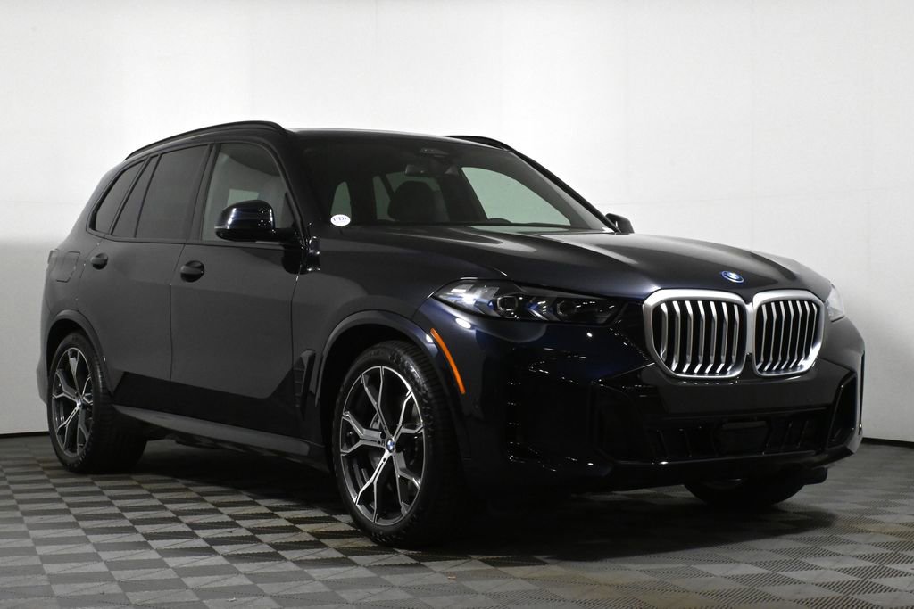 Used 2026 BMW X5 xDrive50e w/ M Sport Package AWD/4WD image 9