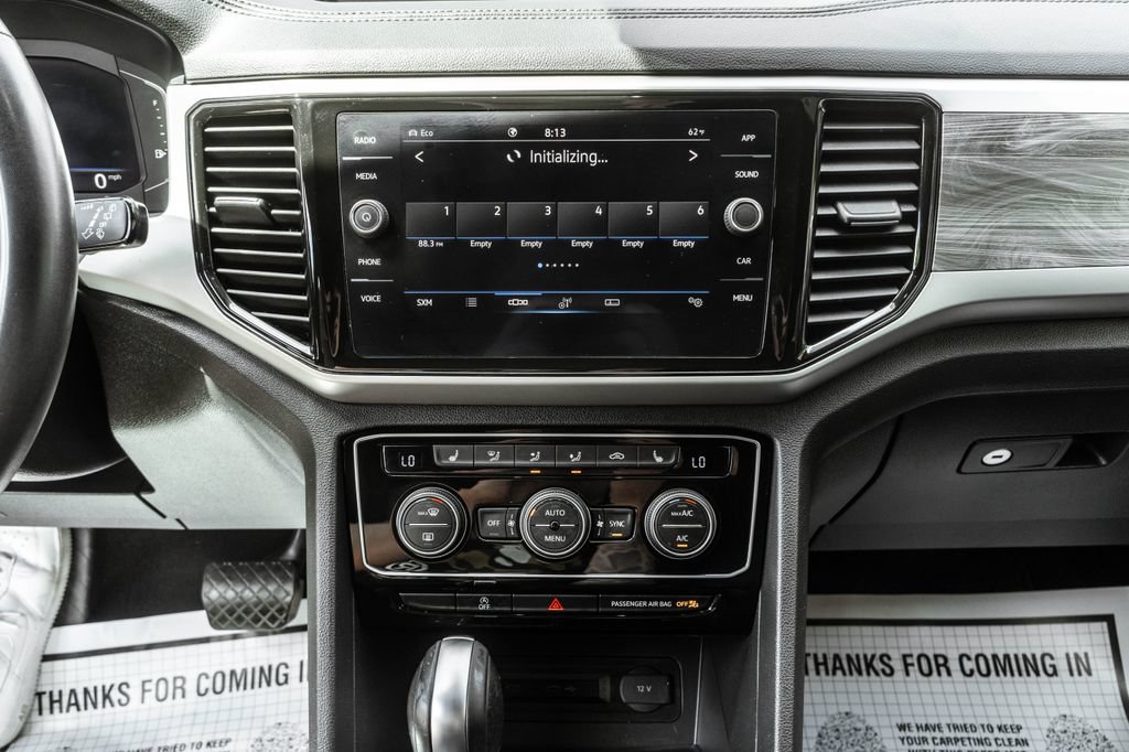 Used 2022 Volkswagen Atlas Cross Sport SE AWD/4WD image 18
