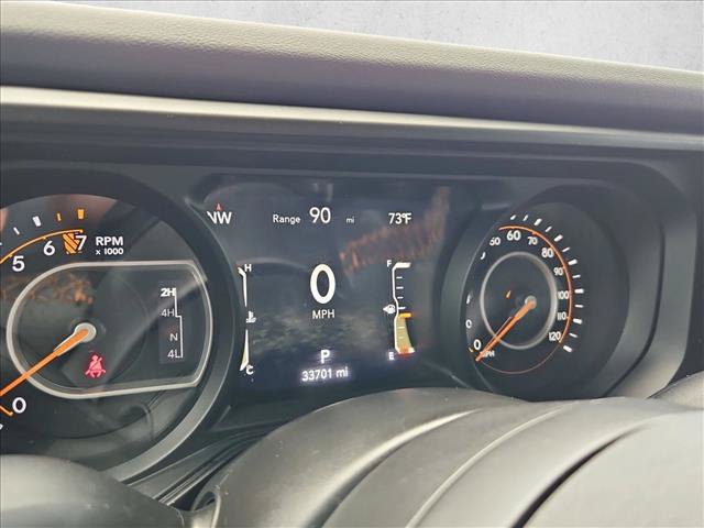 Used 2024 Jeep Gladiator Mojave w/ Steel Bumper Group AWD/4WD image 11