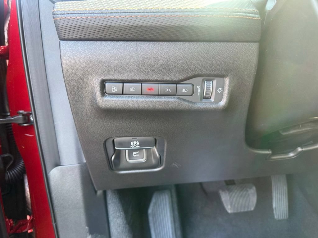 New 2026 Jeep Cherokee Overland w/ Advanced Pro Tech Group AWD/4WD image 13