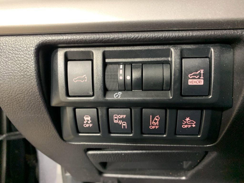 Used 2019 Subaru Outback 2.5i Premium image 19