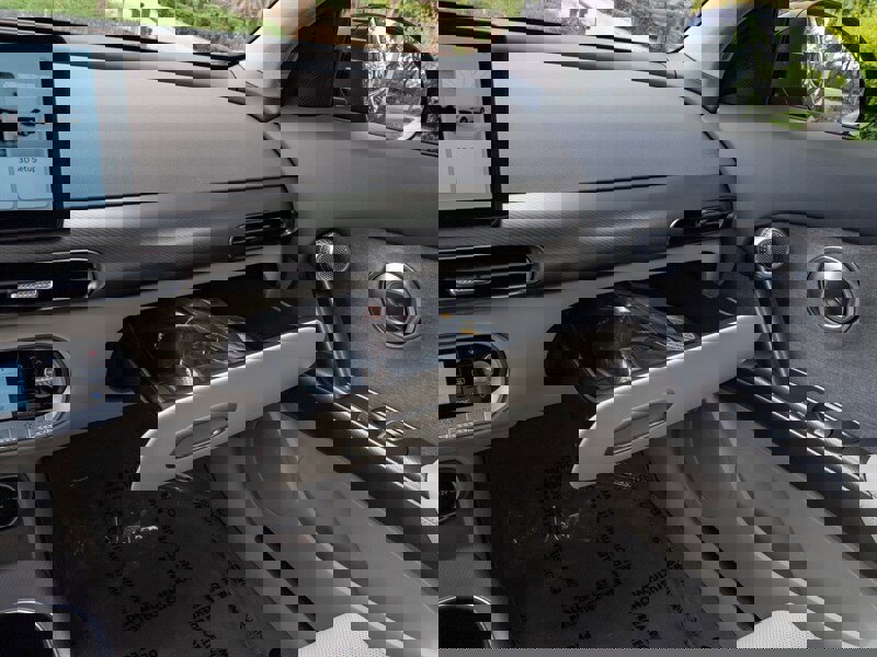 Used 2025 Genesis GV60 RWD image 26