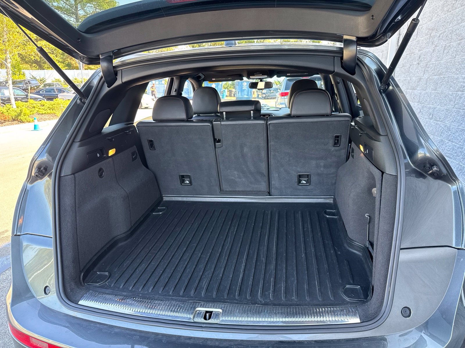 Used 2016 Audi SQ5 Prestige AWD/4WD image 32