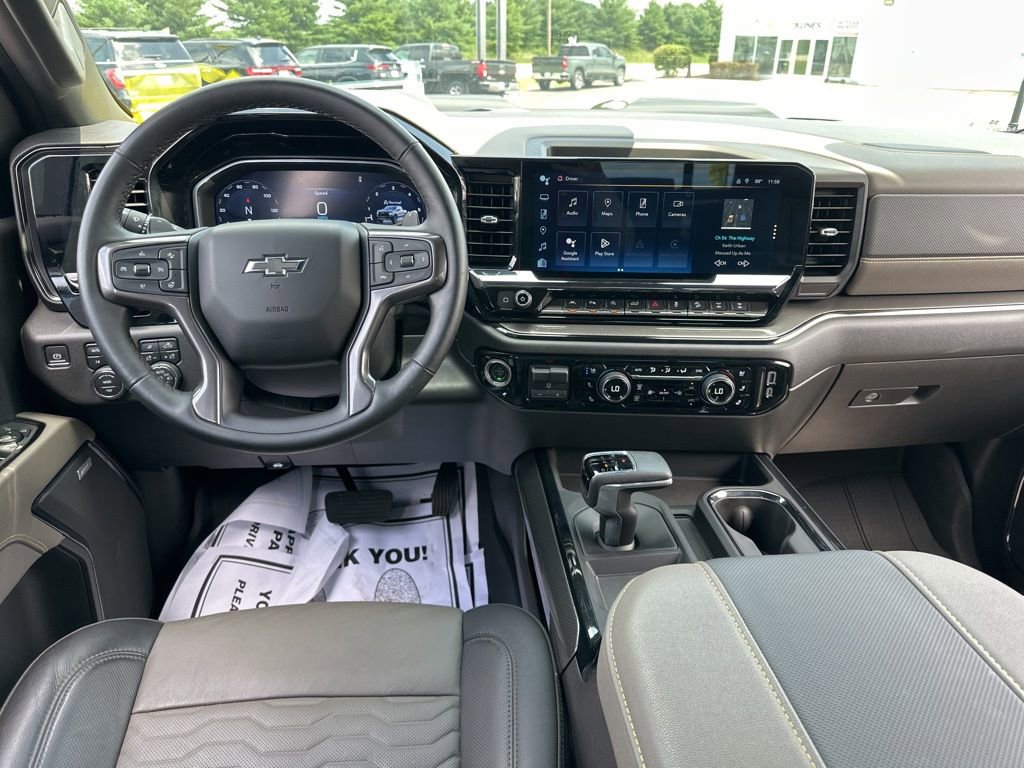 Used 2024 Chevrolet Silverado 1500 ZR2 w/ Technology Package image 33