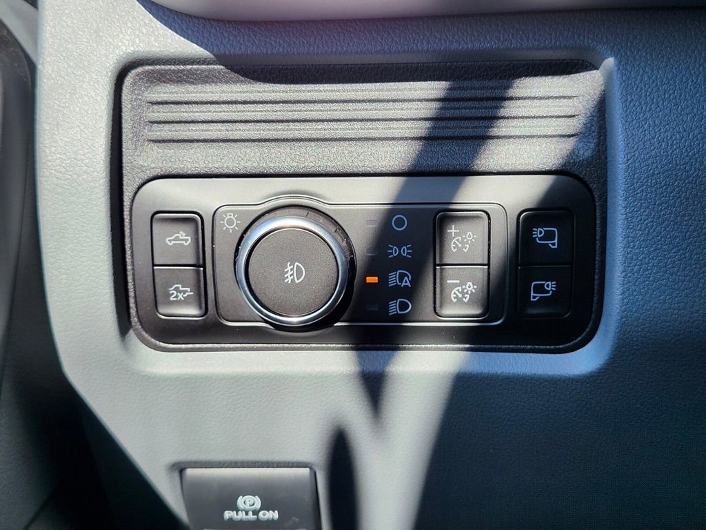 New 2026 Ford F350 XLT w/ XLT Premium Package image 23