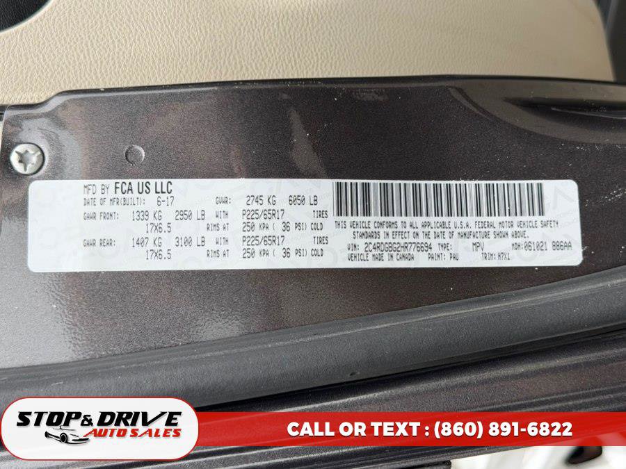 Used 2017 Dodge Grand Caravan SE w/ Power Window Group FWD image 19