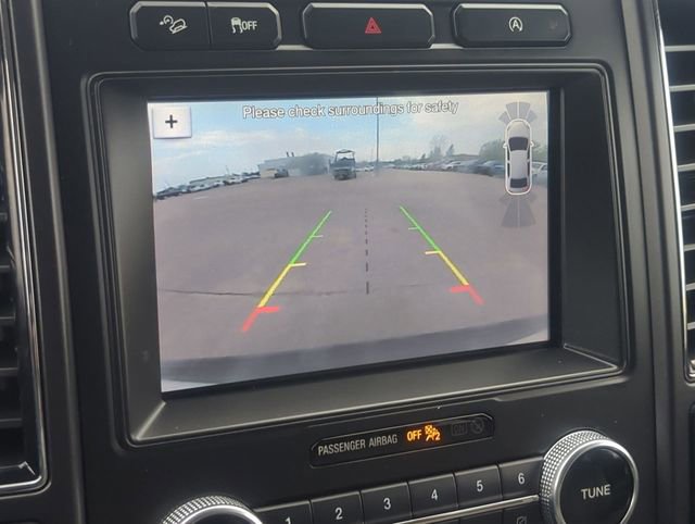 Used 2019 Ford Expedition Limited AWD/4WD image 18