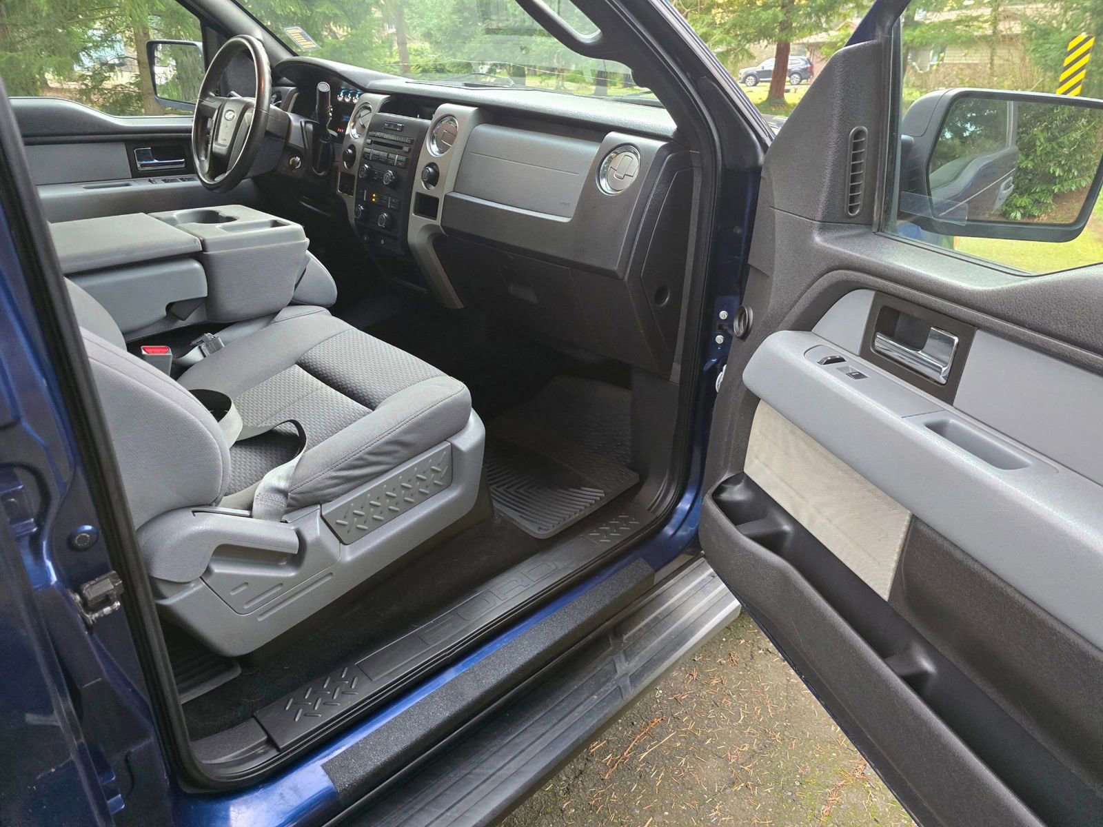 Used 2012 Ford F150 XLT w/ Trailer Tow Pkg image 13