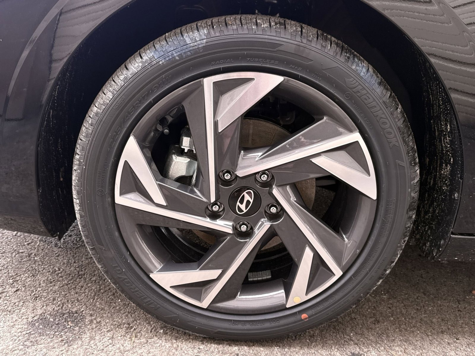 New 2026 Hyundai Elantra Limited image 12