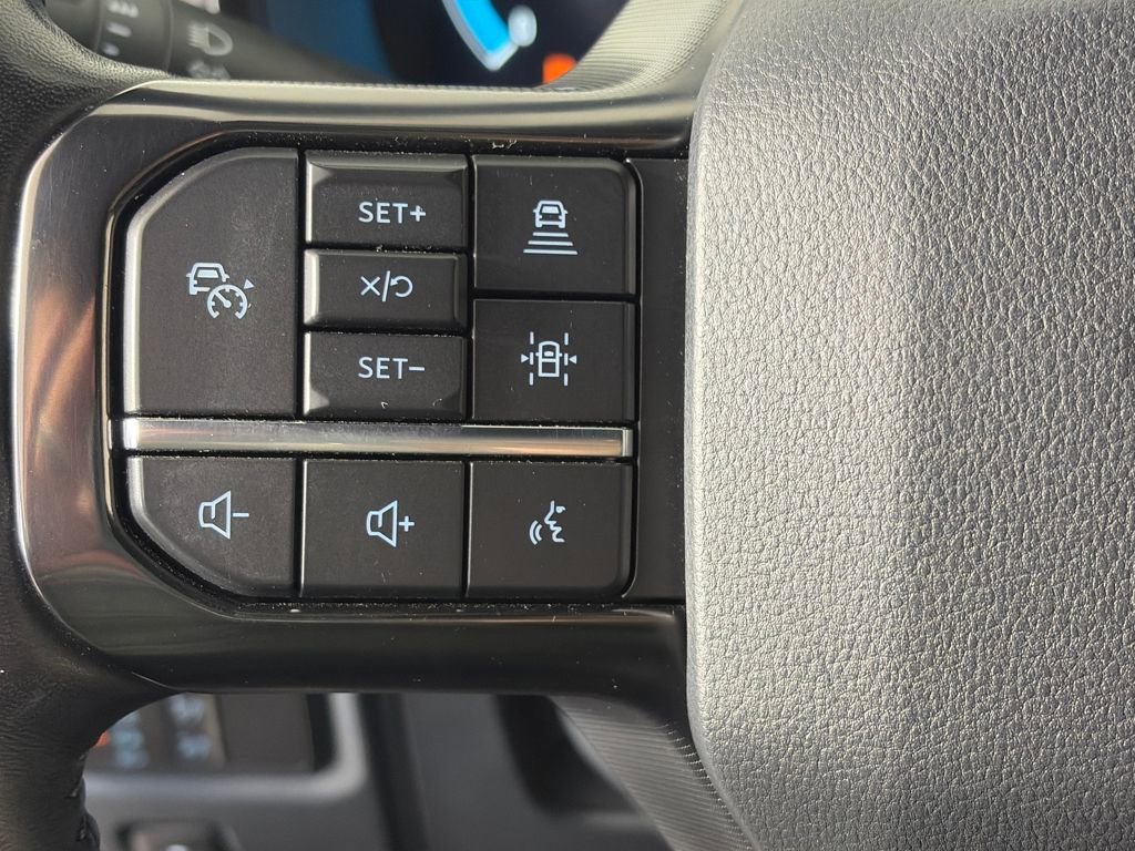 Used 2022 Ford F150 Platinum w/ Equipment Group 701A High image 17