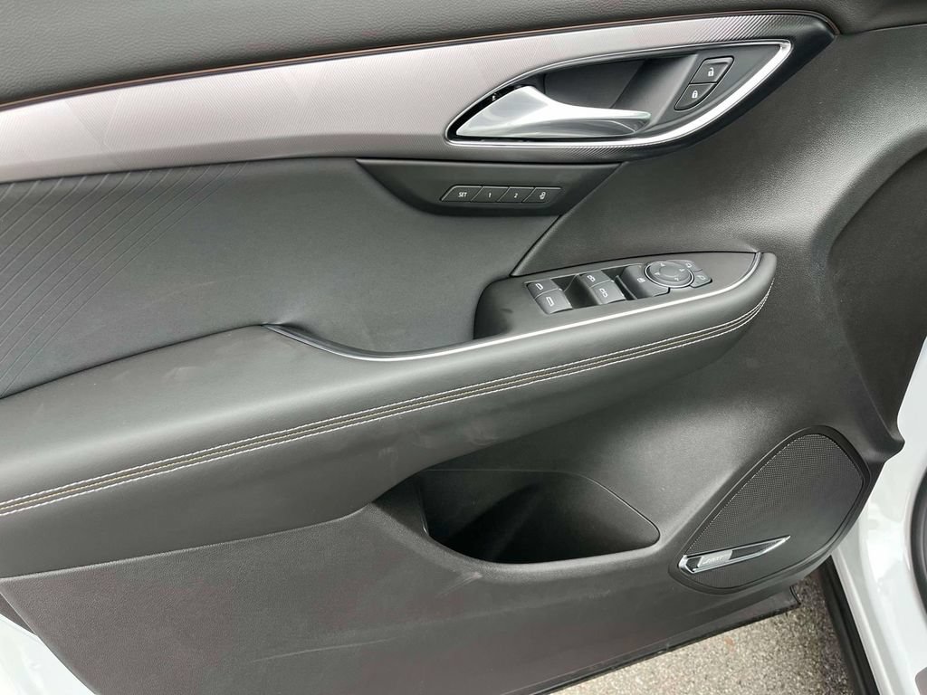 New 2026 Buick Envision Sport Touring AWD/4WD image 18