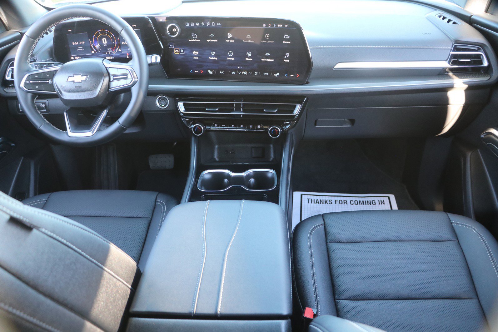 Used 2025 Chevrolet Traverse LT image 16