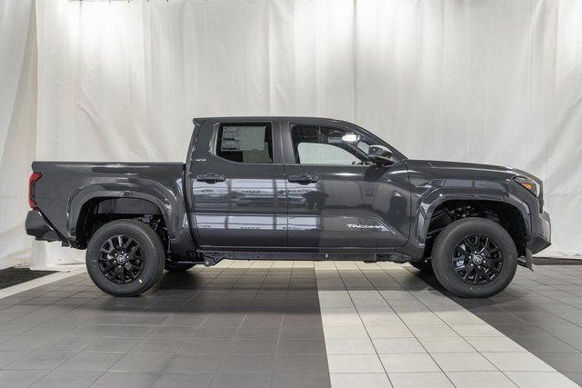 New 2026 Toyota Tacoma SR5 image 3