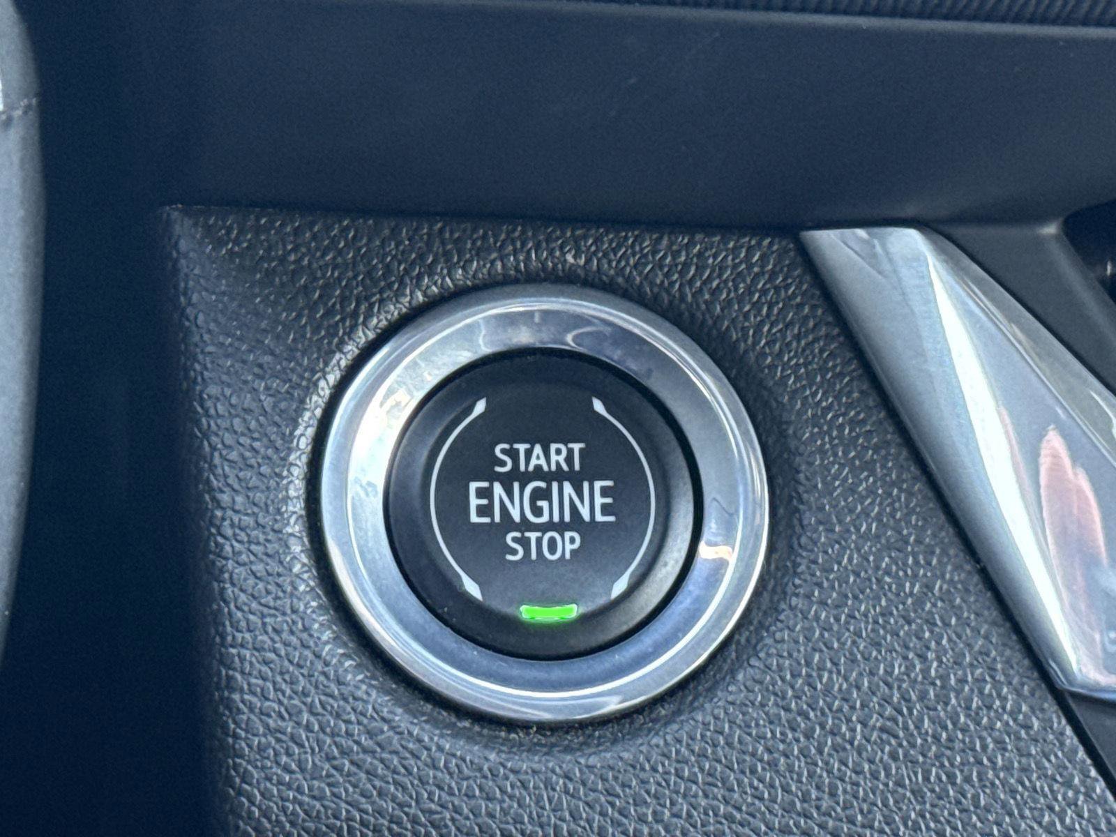 Used 2024 Buick Envista Preferred w/ Advanced Safety Package image 17