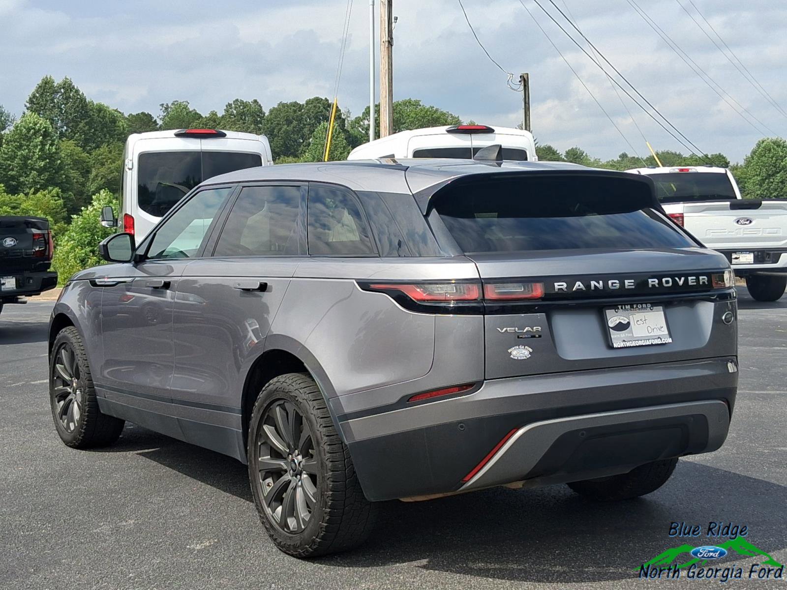 Used 2020 Land Rover Range Rover Velar S image 3
