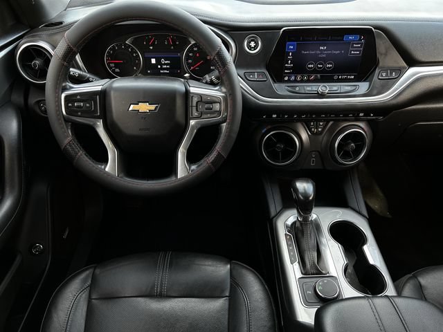 Used 2020 Chevrolet Blazer LT w/ Sound & Technology Package FWD image 12