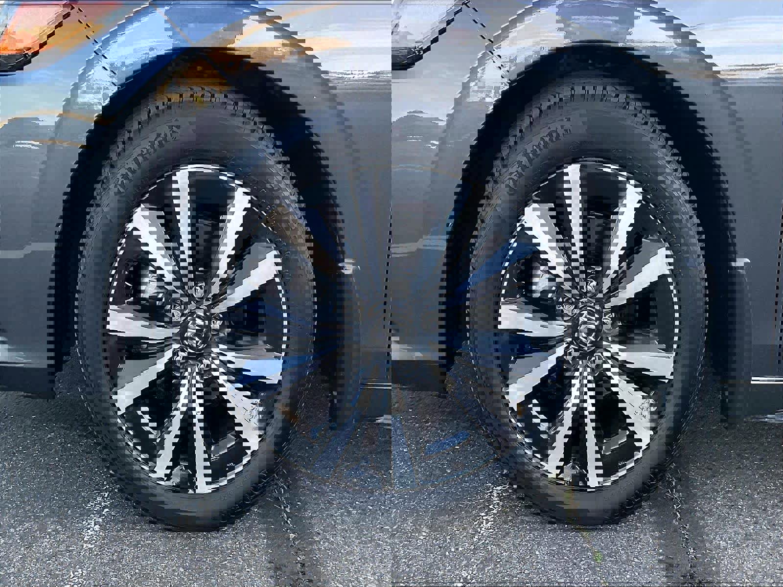 Used 2024 Honda Civic EX-L image 12