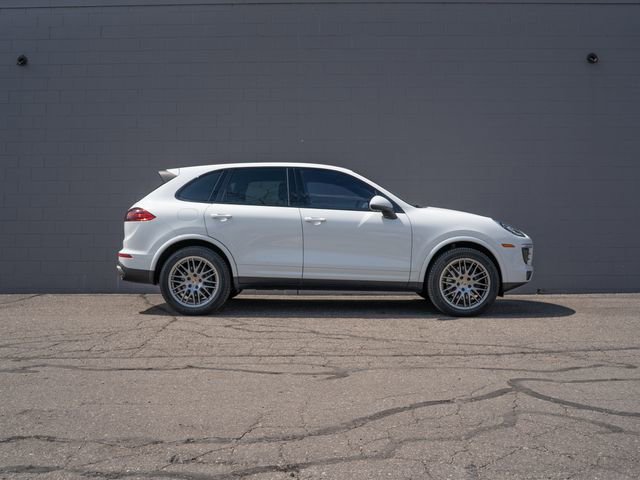 Certified 2017 Porsche Cayenne Platinum Edition AWD/4WD image 8