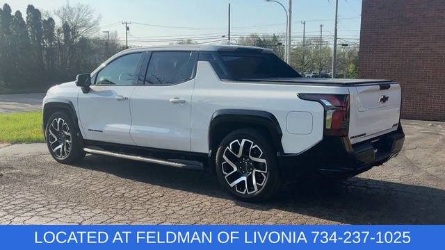 Certified 2024 Chevrolet Silverado EV RST AWD/4WD image 6