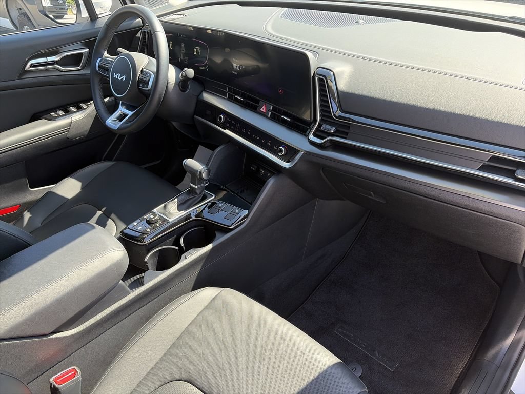 Used 2024 Kia Sportage EX FWD image 30