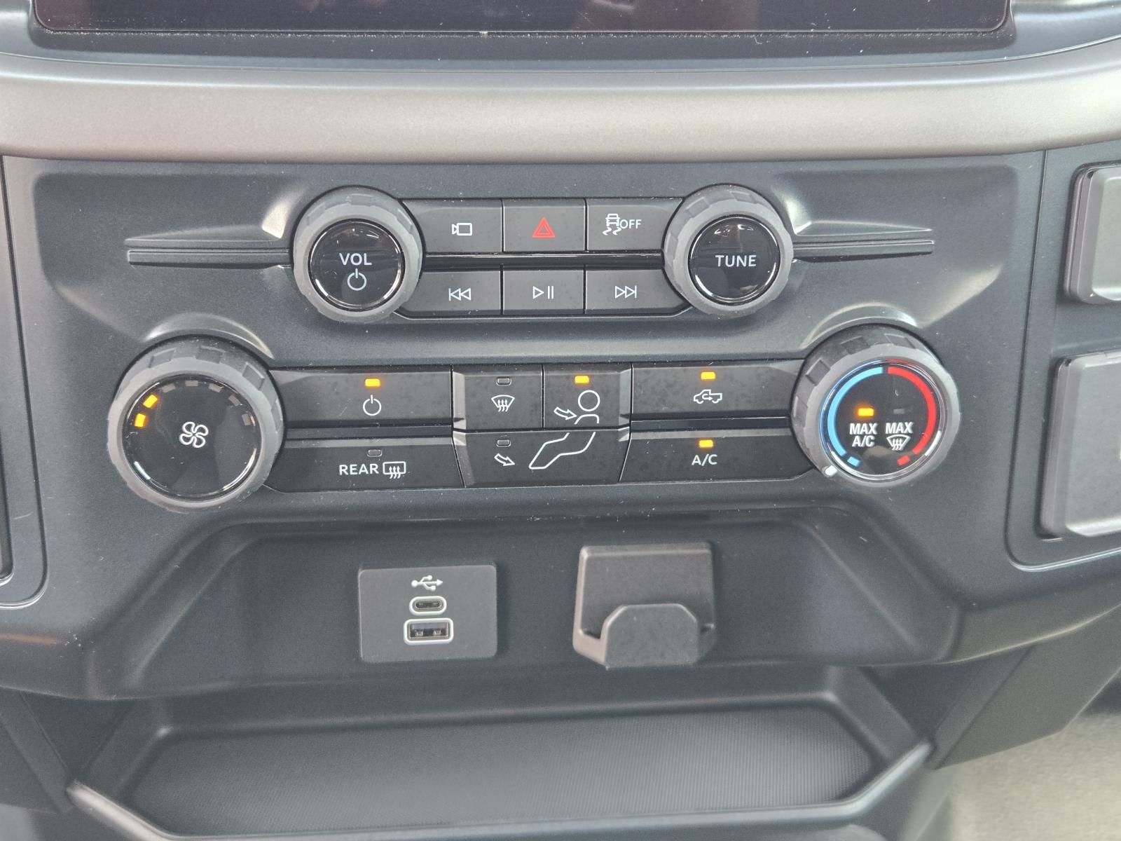 Used 2025 Ford F150 XL w/ Equipment Group 103A High RWD image 12