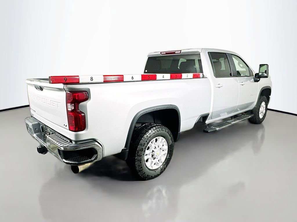 Used 2022 Chevrolet Silverado 3500 LT w/ Convenience Package RWD image 7