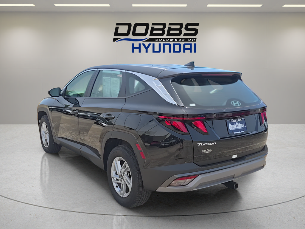 Used 2026 Hyundai Tucson SE AWD/4WD image 3
