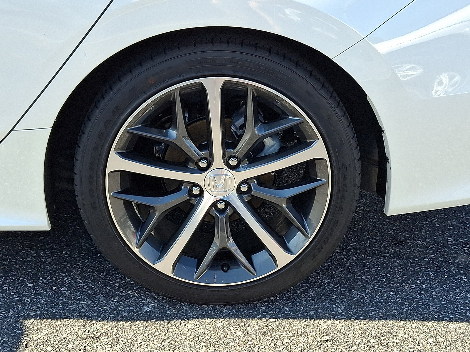 Certified 2024 Honda Civic Touring image 8