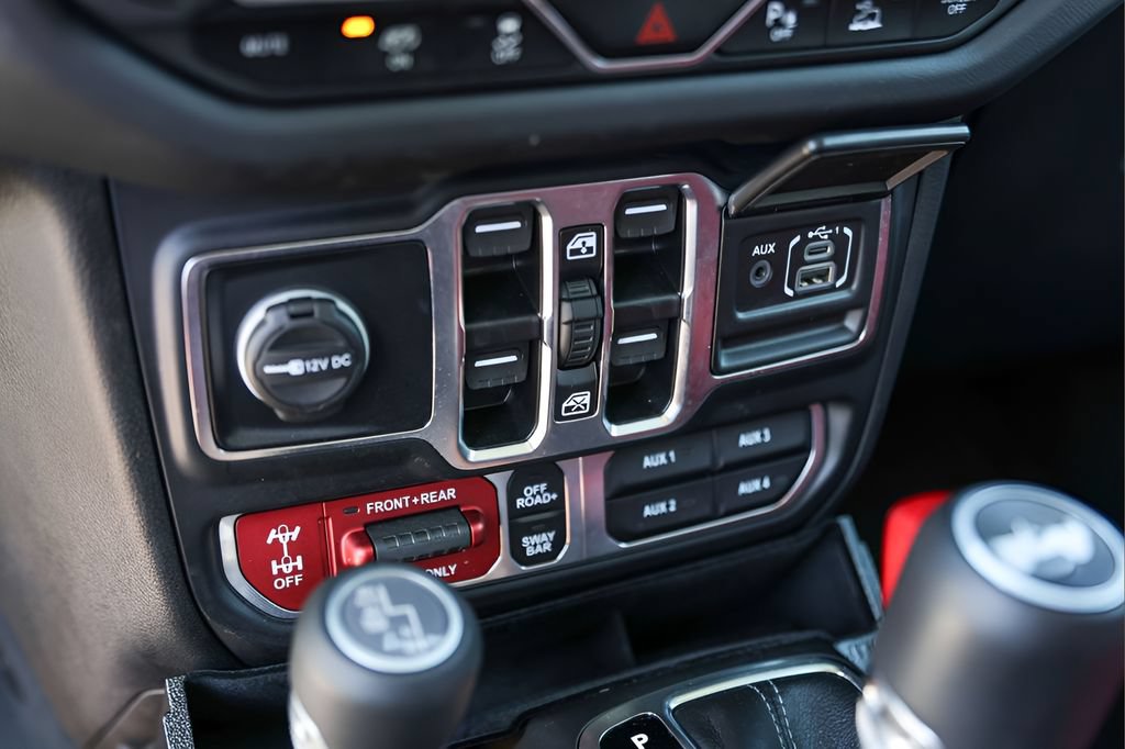 Used 2024 Jeep Wrangler Unlimited Rubicon 392 AWD/4WD image 19
