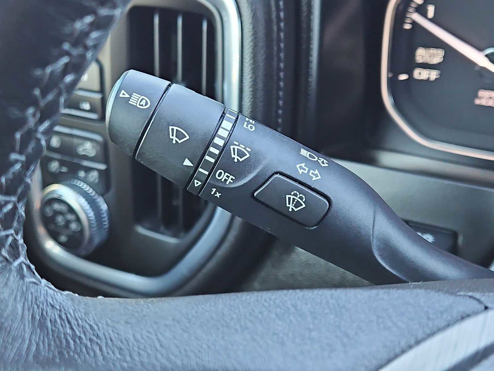 Used 2021 GMC Sierra 1500 Denali w/ Technology Package image 26