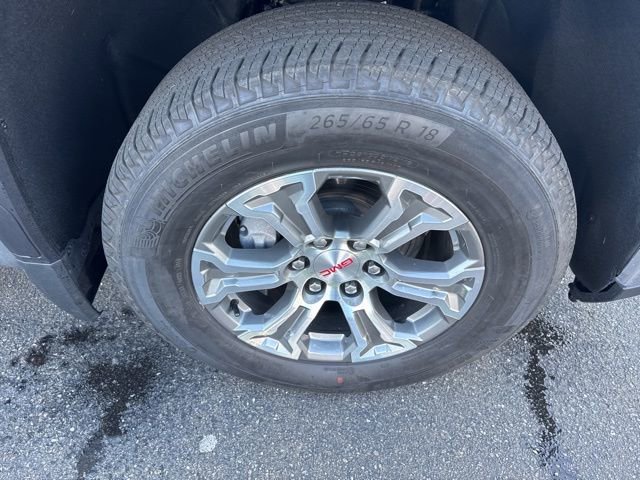 Used 2026 GMC Sierra 1500 SLT image 28