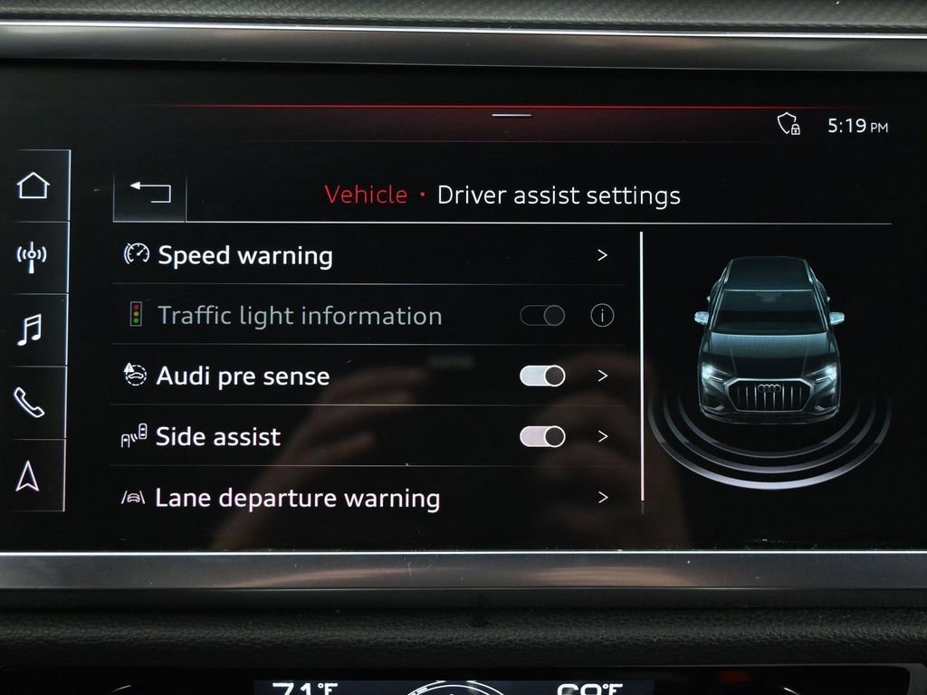 Used 2020 Audi Q3 2.0T Premium Plus w/ Premium Plus Package image 36