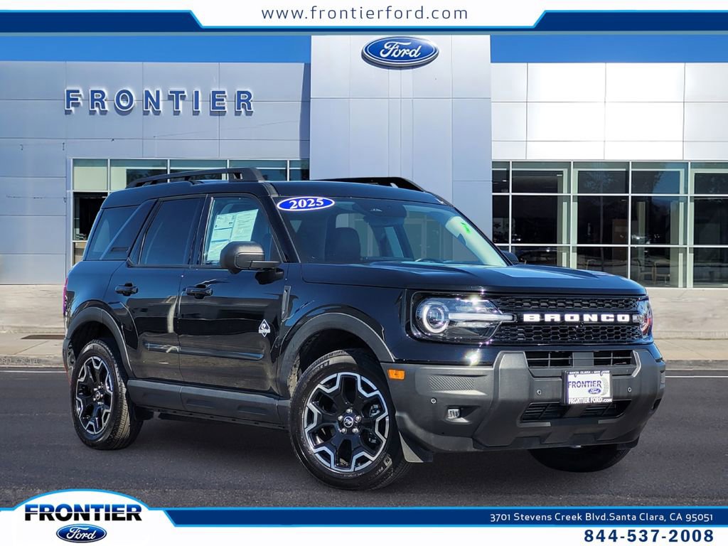 Certified 2025 Ford Bronco Sport Outer Banks w/ Outer Banks Tech Package+ image 1
