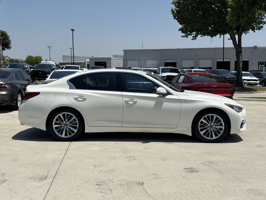 Used 2021 INFINITI Q50 Luxe w/ Cargo Package RWD image 2